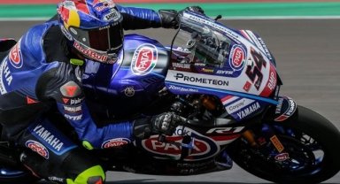 Milli motosikleçti Toprak Razgatlıoğlu, Fransa'da birinci!