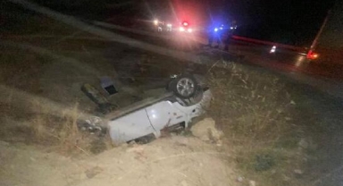 Otomobil şarampole devrildi: 1'i ağır 3 yaralı