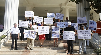 Yıkım kararı verilen site sakinleri eylemde 