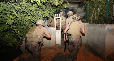 Terör propagandası iddiası: 12 gözaltı