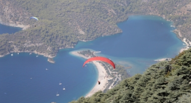 Yamaç Paraşütü Dünya Akro Kupası Süper Finali başladı