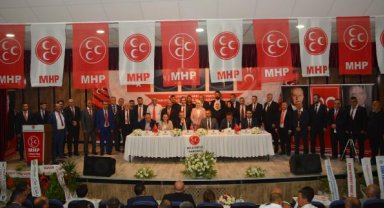 MHP'de Yapılmışev güven tazeledi