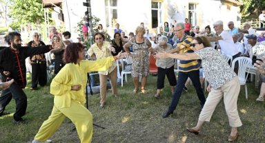 Yaşlı Evi'nde farkındalık etkinliği 