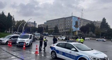 Ankara'daki bombalı saldırıya siyasilerden kınama