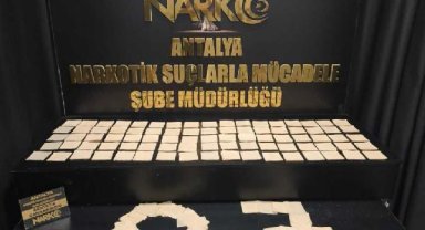 Antalya'da 21 adrese baskın! Kilolarca eroin ele geçirildi