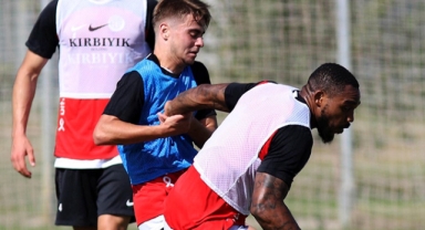 Antalyaspor'da hazırlıklar başladı