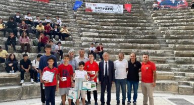 Aspendos'ta satranç tarih ile buluştu