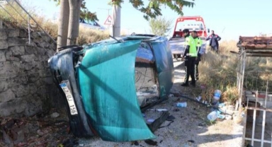 Bahçeye uçan aracın sürücüsü yaralandı