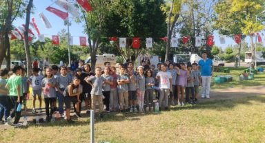 Can dostlar için el ele verdiler