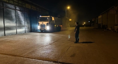 Döşemealtı’nda gece mesaisi