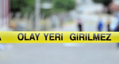 Evinde ölü bulundu