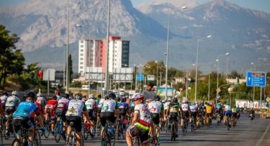 Sıfırdan zirveye bisiklet yarışı