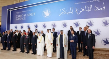 Kahire Barış Zirvesi başladı