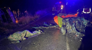 Kazada ölen 5 kişi, akşam yemeğinden dönüyormuş