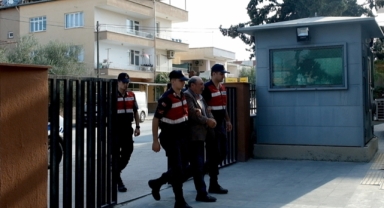 Komşusunu av tüfeğiyle öldürdü