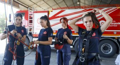 Onları herkes erkek sanıyor