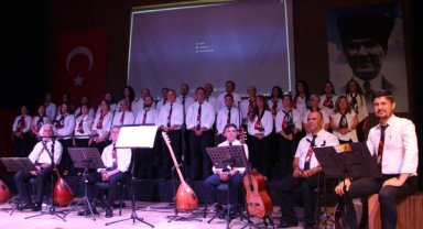 Kumluca'da 100. yıl coşkusu