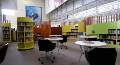 Havalimanı Kütüphanesi, misafirlerini bekliyor