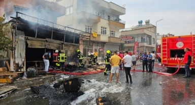 Mobilya imalathanesinde çıkan yangın söndürüldü