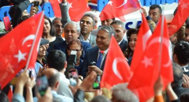 Muratpaşa çalışanlarına Cumhuriyet ikramiyesi