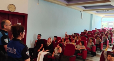 Öğrencilere trafik eğitimi