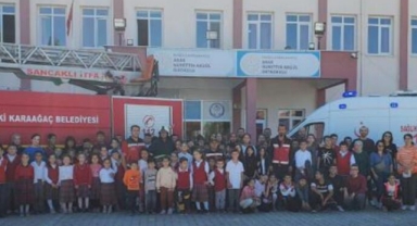 Öğrencilere yangın eğitimi
