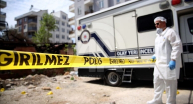 Otel odasında ölü bulundu