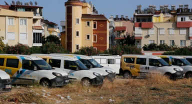 PTT araçları terk edildi!