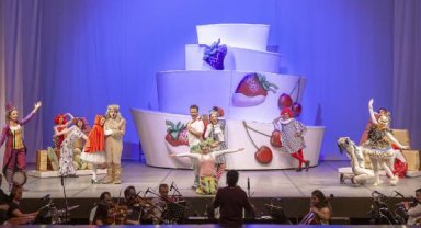 Sanat severler için dolu dolu program