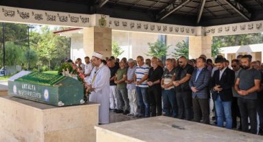 Seyhan Kurtman son yolculuğuna uğurlandı