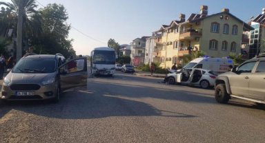 Side'de trafik kazası: 2 yaralı