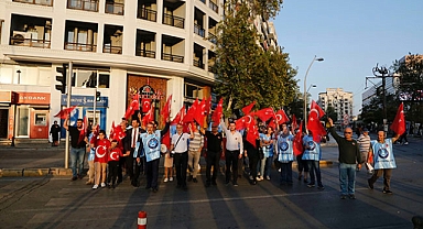 Türk Eğitim-Sen'den Cumhuriyet yürüyüşü