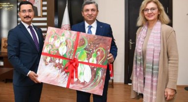 Vali Şahin, ziyaretlerine devam ediyor