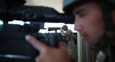 Yunanistan sınırında 4'ü FETÖ mensubu 5 kişi yakalandı