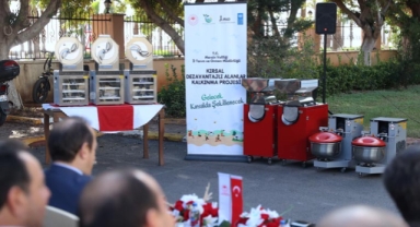 307 çiftçiye ekipman desteği verildi