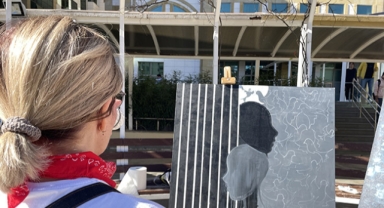 Adliye bahçesinde 'sanat atölyesi'