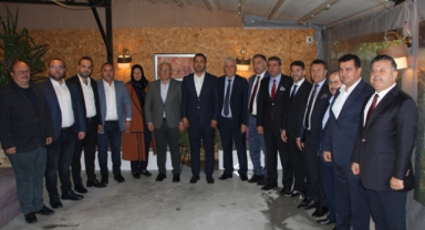 AK Parti'nin Serik İlçe Başkanlığı yönetimi, aday adaylarıyla bir araya geldi