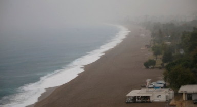 Antalya'da sağanak etkili oldu