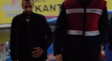 Atatürk'e hakaretten tutuklandı