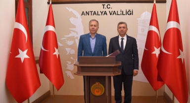 Bakan Yerlikaya, Antalya Valiliğini ziyaret etti