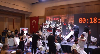 Berberler ve kuaförler yarıştı