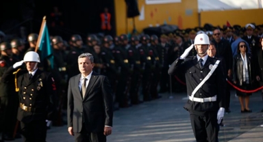 Büyük Önder Mustafa Kemal Atatürk'ü anıyoruz