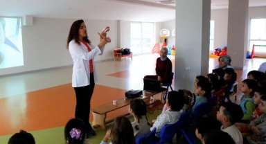 Büyükşehir'den çocuklara ağız ve diş sağlığı eğitimi