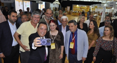 Cam Piramit’te Arıcılık Fuarı