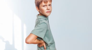 Çocuklarda bel ağrısına dikkat!