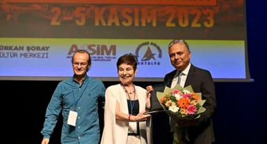 Dünyanın Derdini Antalya’da konuştular 