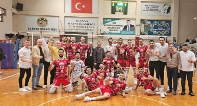 Efeler set verdi maç vermedi