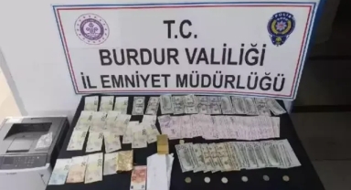 Eski patronunun otomobilinden hırsızlık yaptı