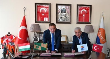 Finike Portakalı dünyaya tanıtılıyor