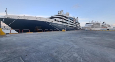 Fransız ve Bahama bayraklı 2 kruvaziyer gemisi Antalya'ya geldi